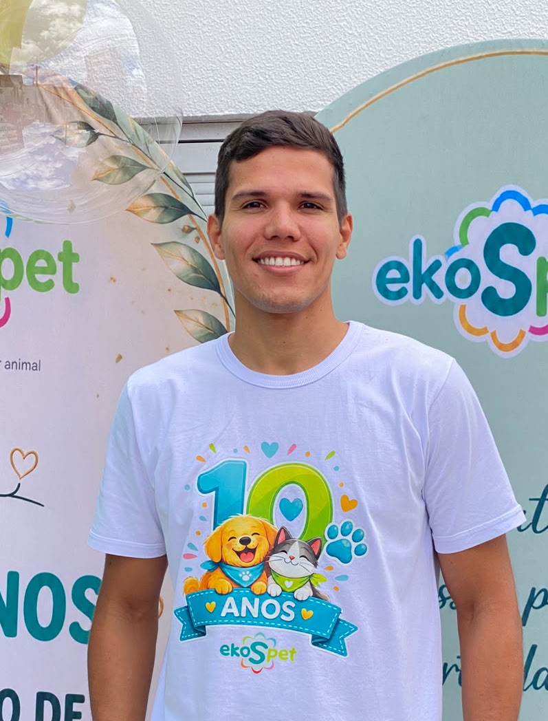 Dr. Matheus Viana